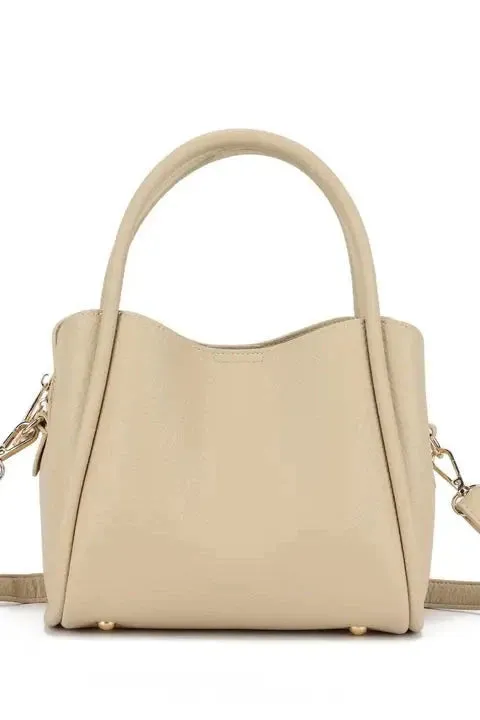 Clara Satchel