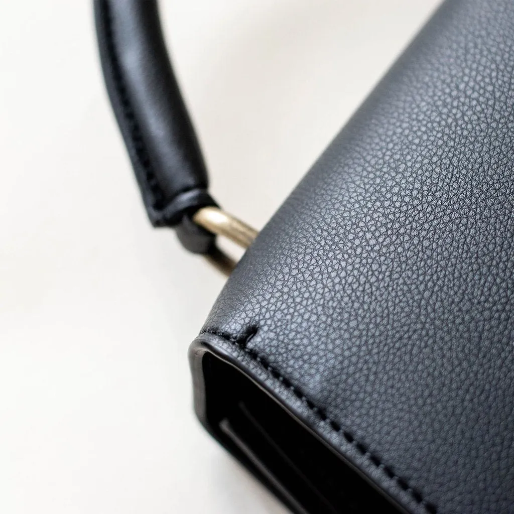 Hamilton Satchel with Signet in Black