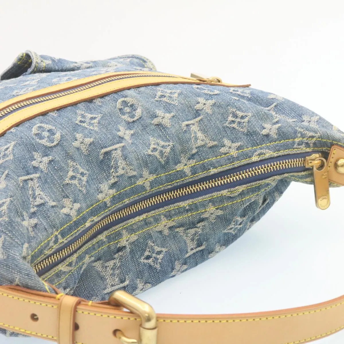 LOUIS VUITTON Monogram Denim Buggy GM Shoulder Bag Blue M95048 LV Auth 28314A