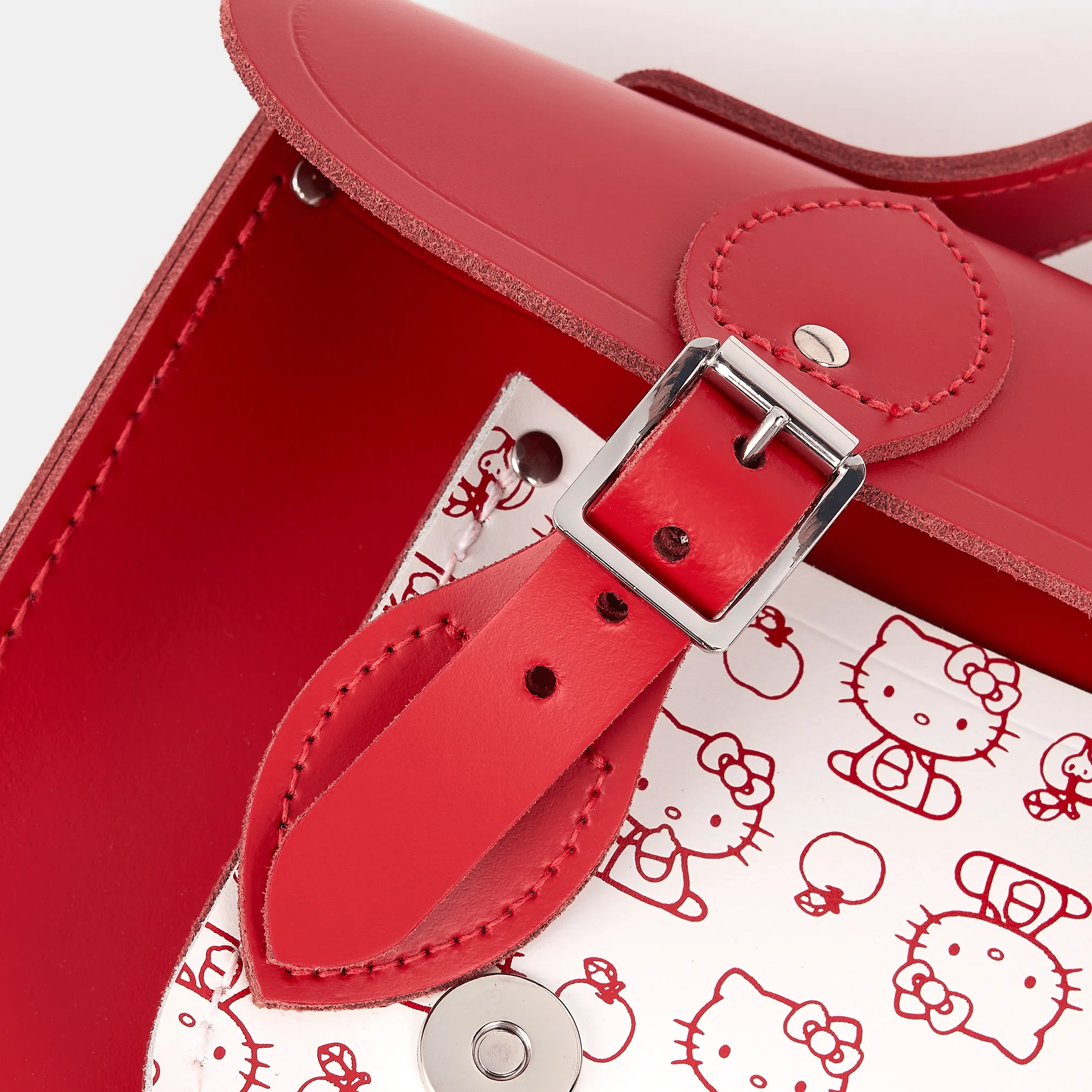 The Hello Kitty 11 Inch Batchel - Red & Brilliant White